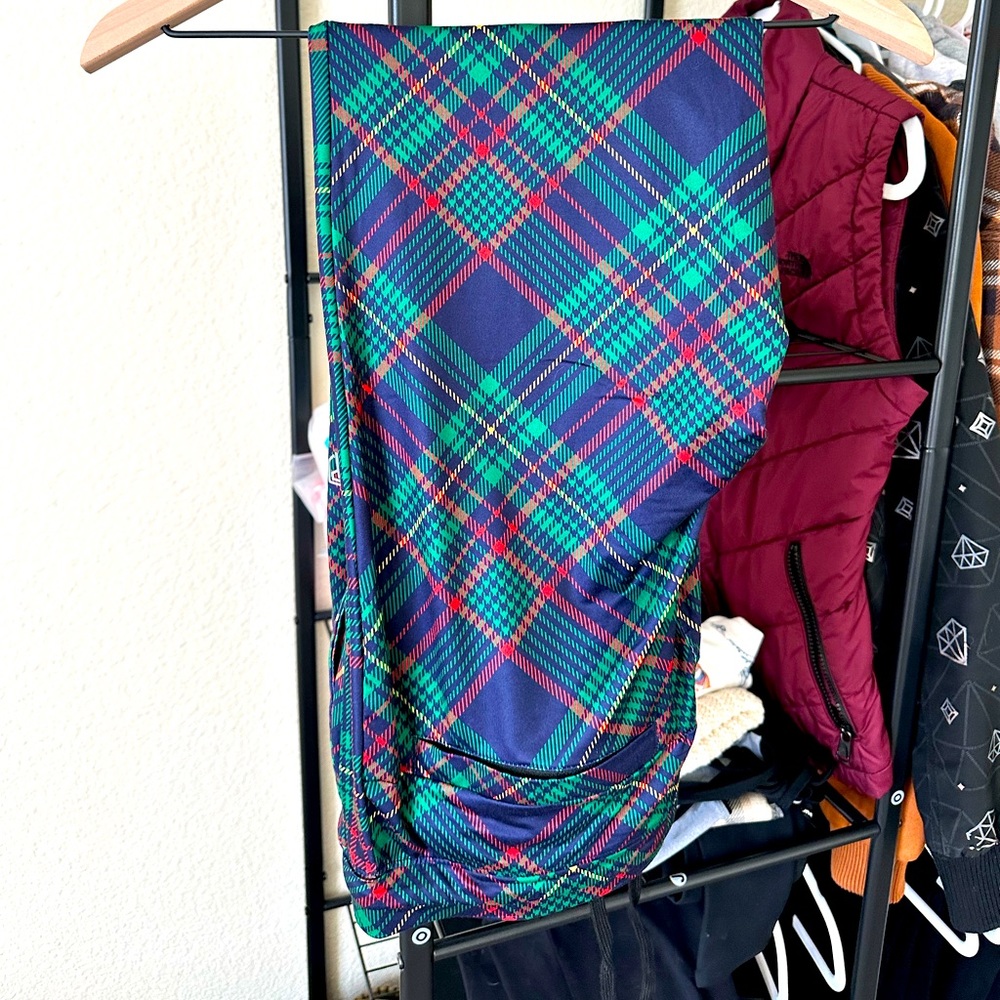 [NWT] Born Primitive Tartan Joggers - Medium